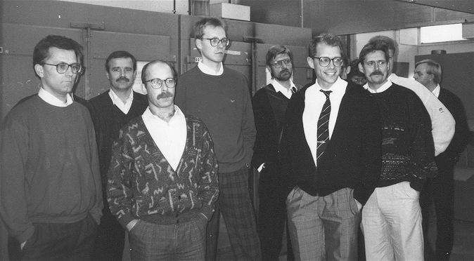 13: Hans Wallebring, Henrik �stlin, Hans Edl�n, Torbj�rn Holmstr�m, Curt Andersson, Stefan Sowa, G�ran Boberg - demo for Biosensor. Lackeringsverkstaden