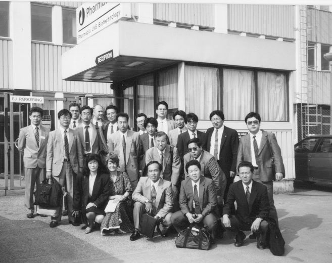 70: Kazuo Yamazaki, studiebes�k fr�n Japan (agent/f�rs�ljare)