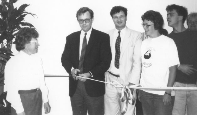 98: Anna-Lisa Fridh, G�ran Andrae, Arne Kristr�m, ?, ?, �ppning av Personalbutiken